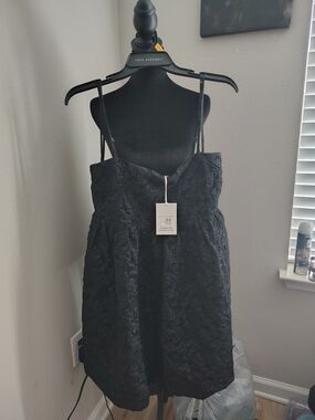 Nwt Free Assembly Womens Sz  12/14 Black Sleeveless Floral Mini Party Prom Dress